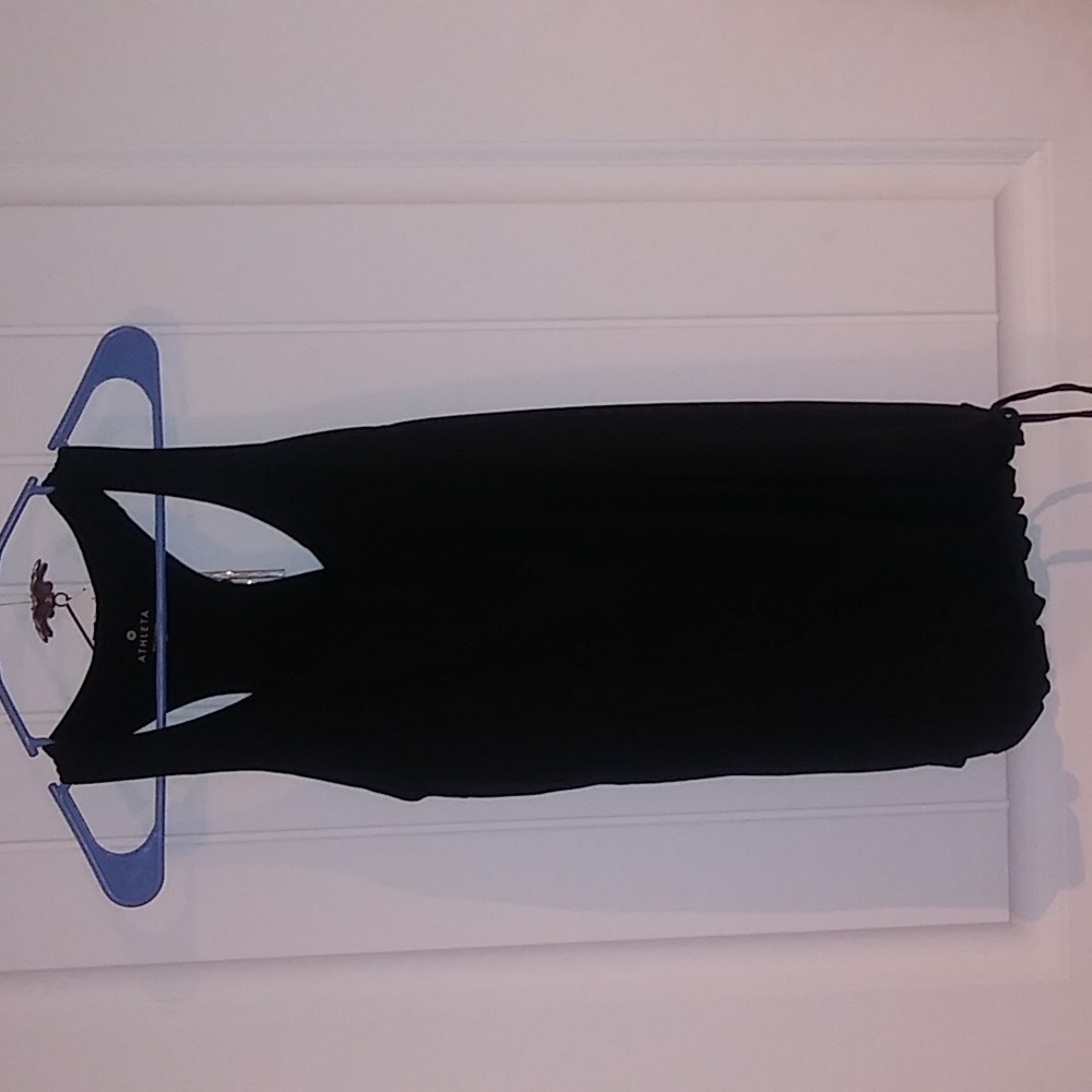 EUC Athleta black racing back style size medium
